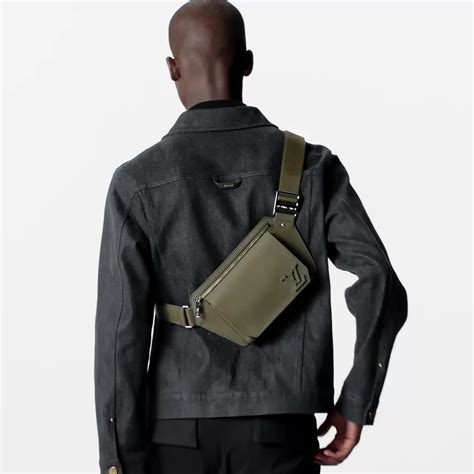 how to wear louis vuitton sling bag|Takeoff Sling LV Aerogram .